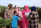 Peduli Pendidikan Inklusif, Kapolres Padang Panjang dan Bhayangkari Gelar Bakti Sosial di SLB Tanah Datar